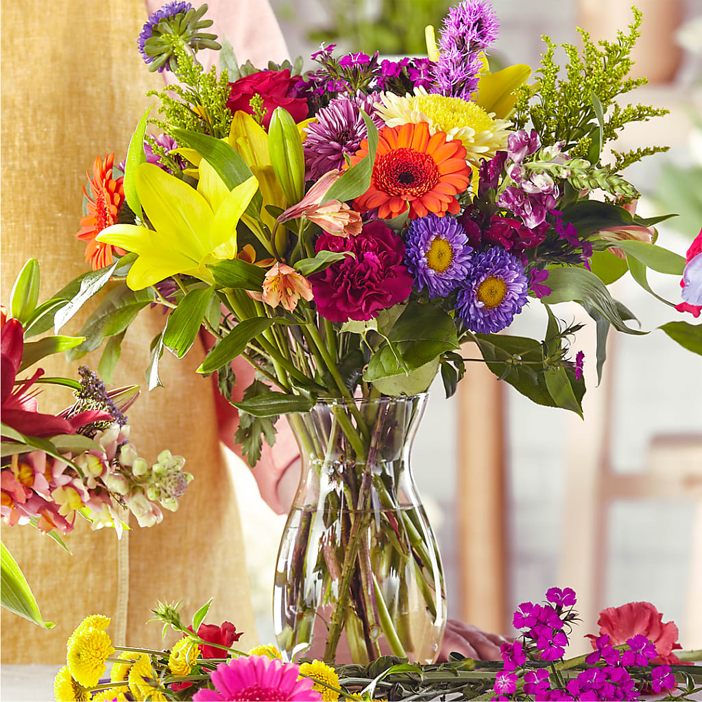 Bold & Bright – A Florist Original – Carisma Florists, Mississauga ON