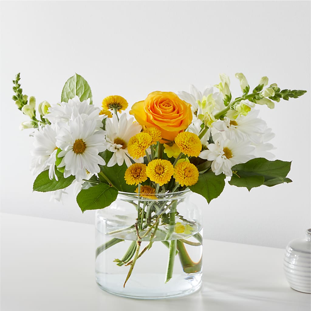 Sun Salutation Bouquet – Carisma Florists, Mississauga ON