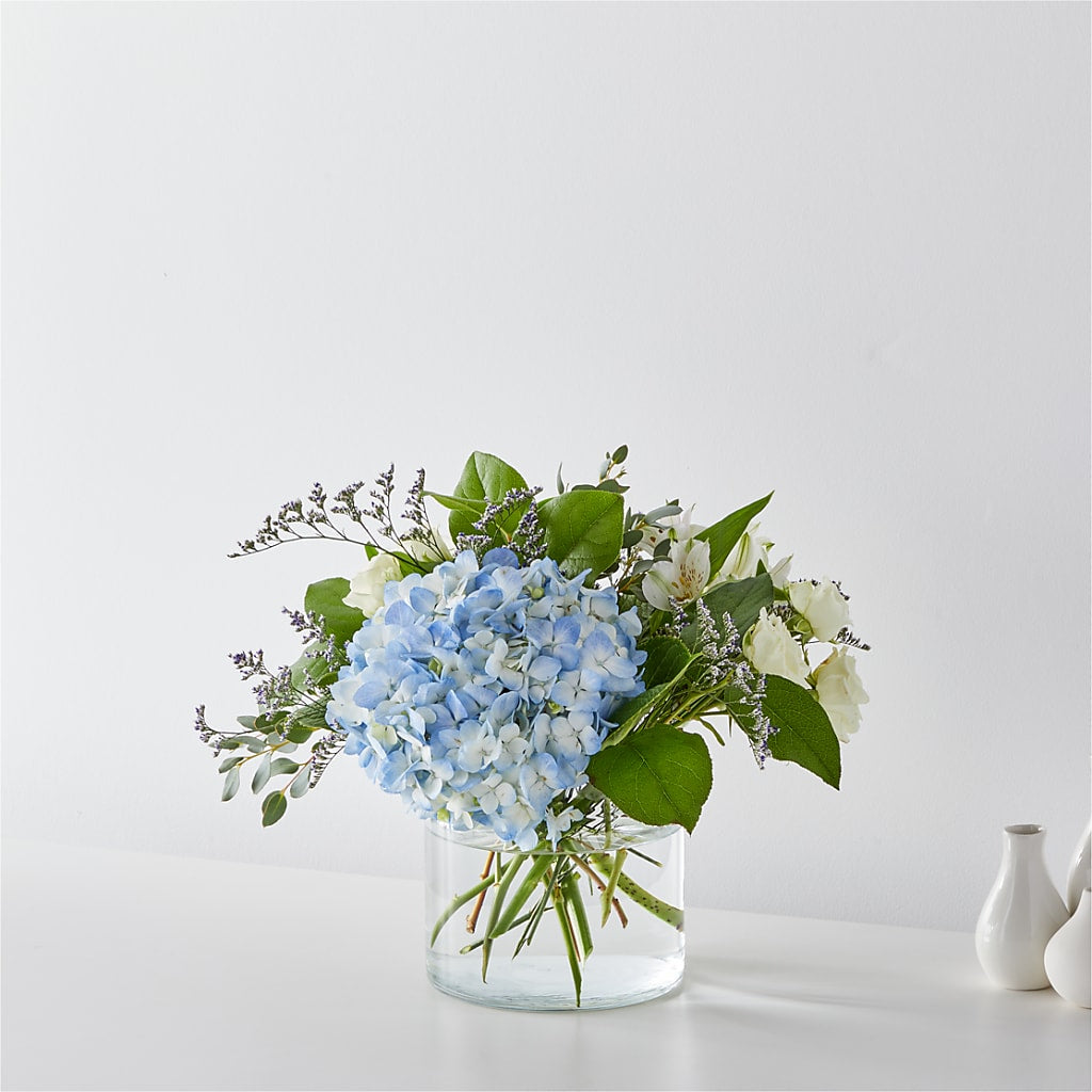Coastal Blossom Bouquet – Carisma Florists, Mississauga ON