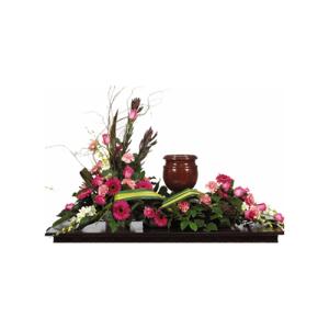 Arrangement saisonnier rose de CARISMA FLORISTS®