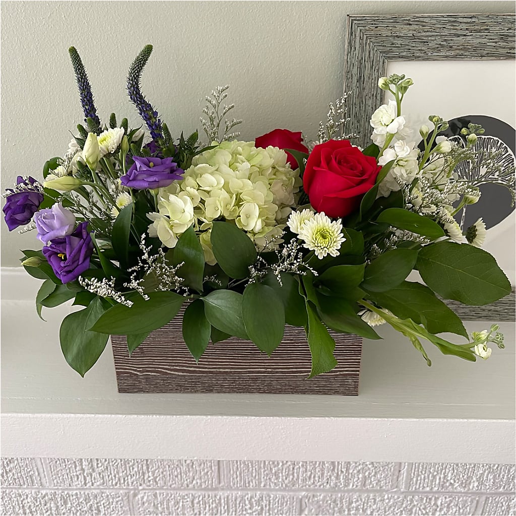 Sweet Magnolia Bouquet – Carisma Florists, Mississauga ON