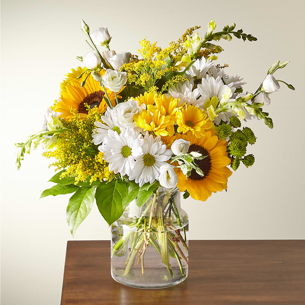 Hello Sunshine Bouquet – Carisma Florists, Mississauga ON