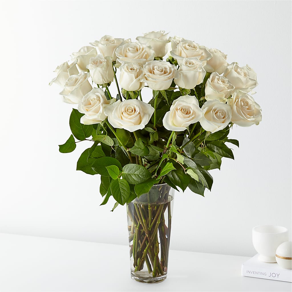 Long Stem White Rose Bouquet – Carisma Florists, Mississauga ON