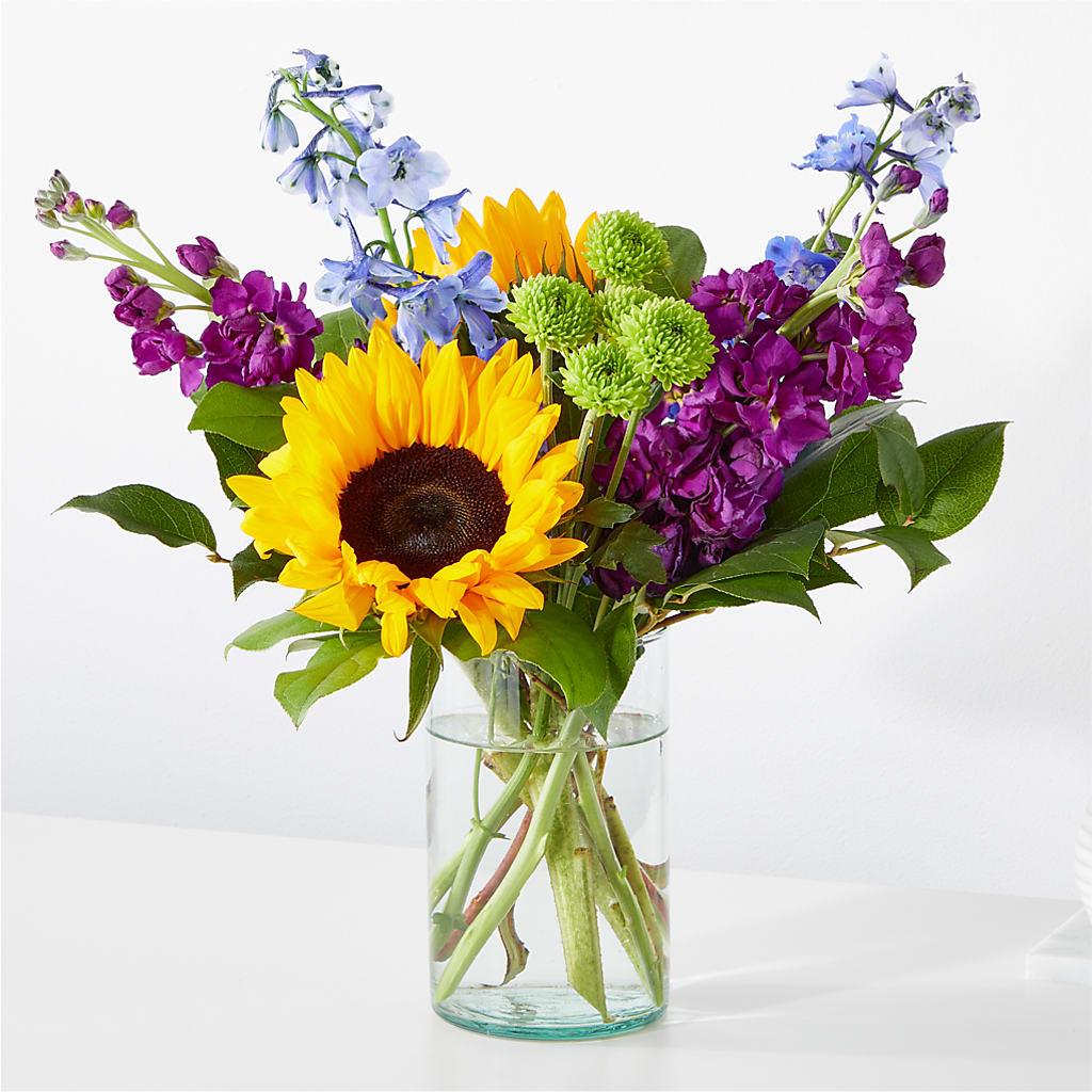 Catching Rays Bouquet – Carisma Florists, Mississauga ON