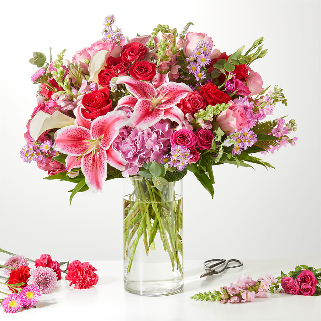 Swooning Over You - A Luxury Florist Original – Carisma Florists, Mississauga ON