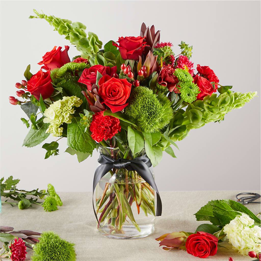 Heritage Kindle – A Florist Original – Carisma Florists, Mississauga ON