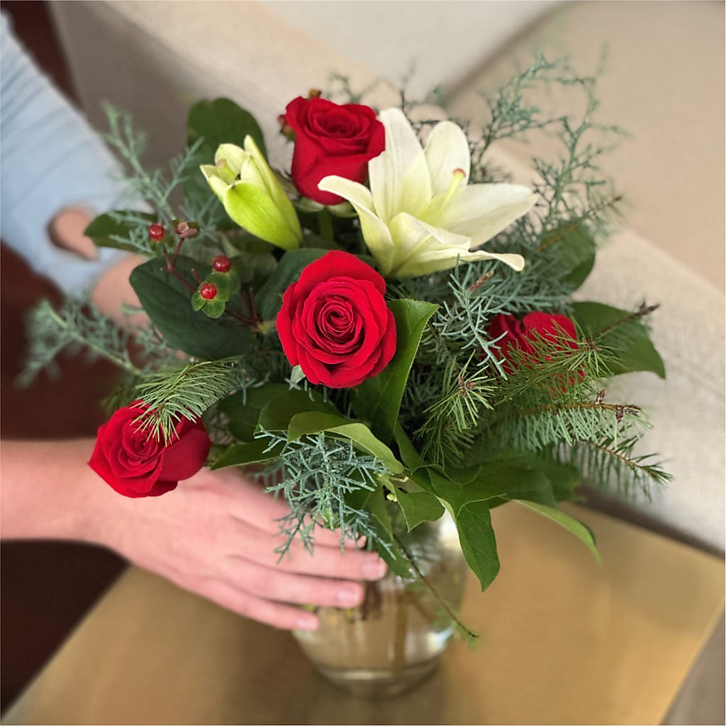 Glittering Lights Bouquet – Carisma Florists, Mississauga ON