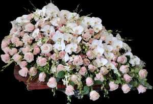 PINK EXQUISITE CASKET SPRAY