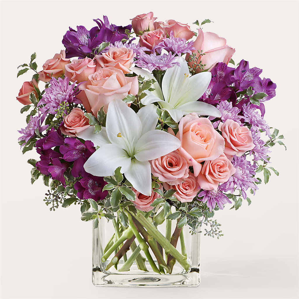 Mani Pedi Bouquet – Carisma Florists, Mississauga ON