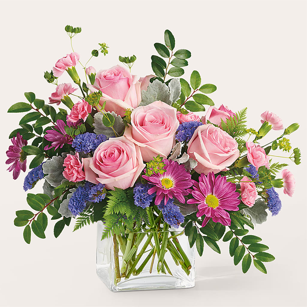 Starlet Bouquet – Carisma Florists, Mississauga ON
