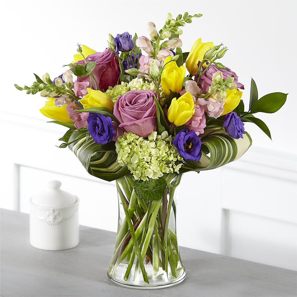 Wondrous Memories Bouquet – Carisma Florists, Mississauga ON