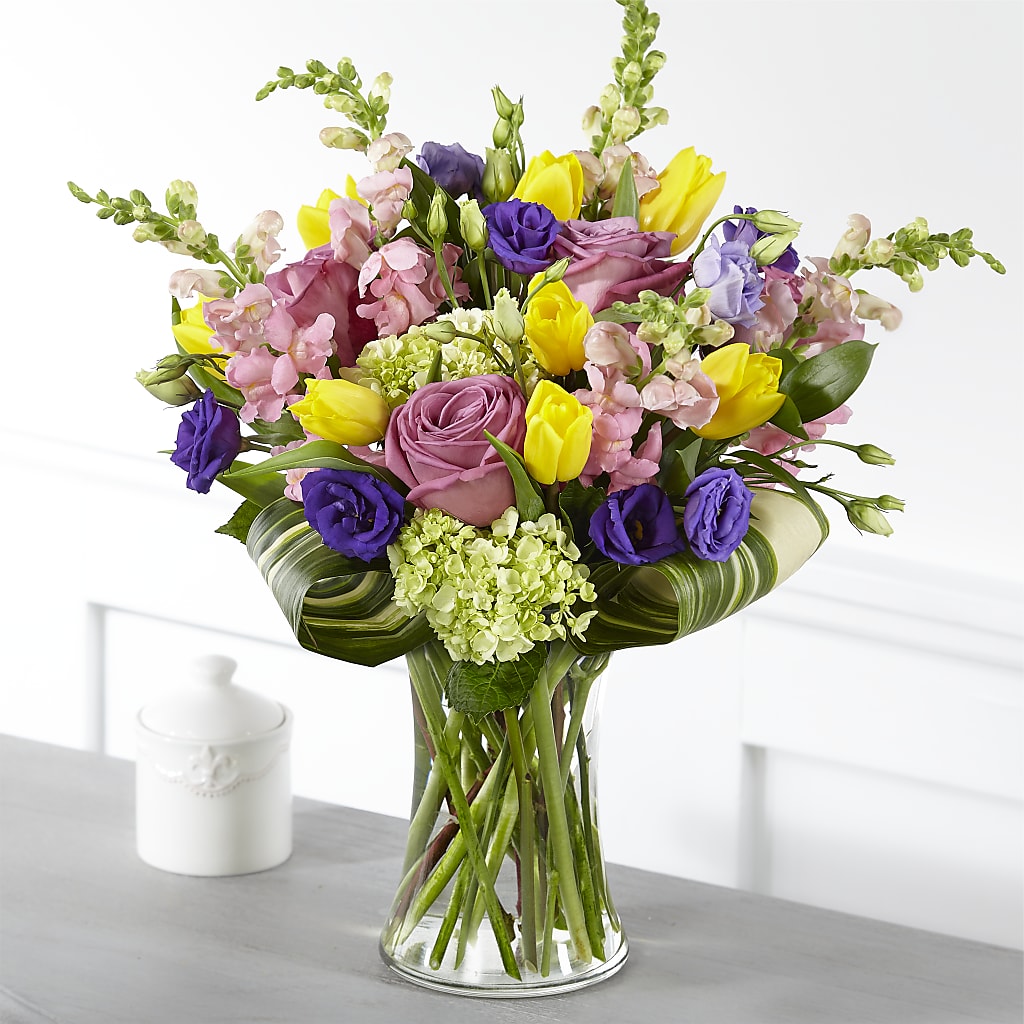 Wondrous Memories Bouquet – Carisma Florists, Mississauga ON