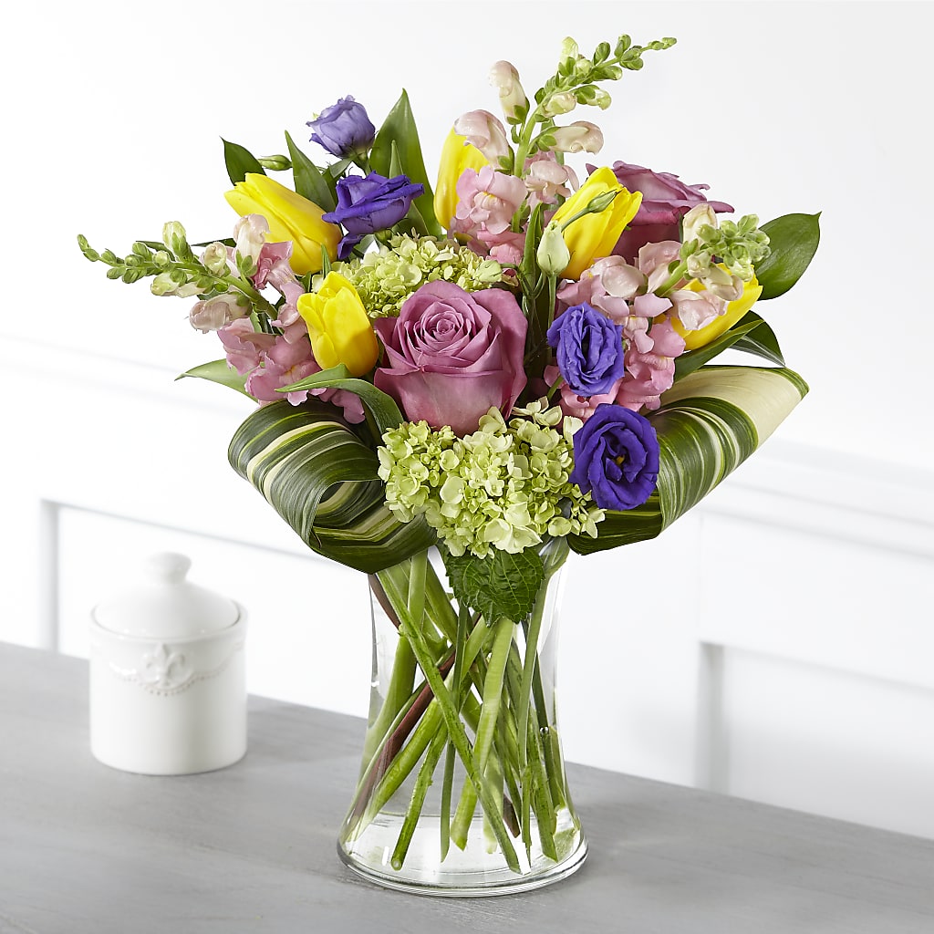 Wondrous Memories Bouquet – Carisma Florists, Mississauga ON