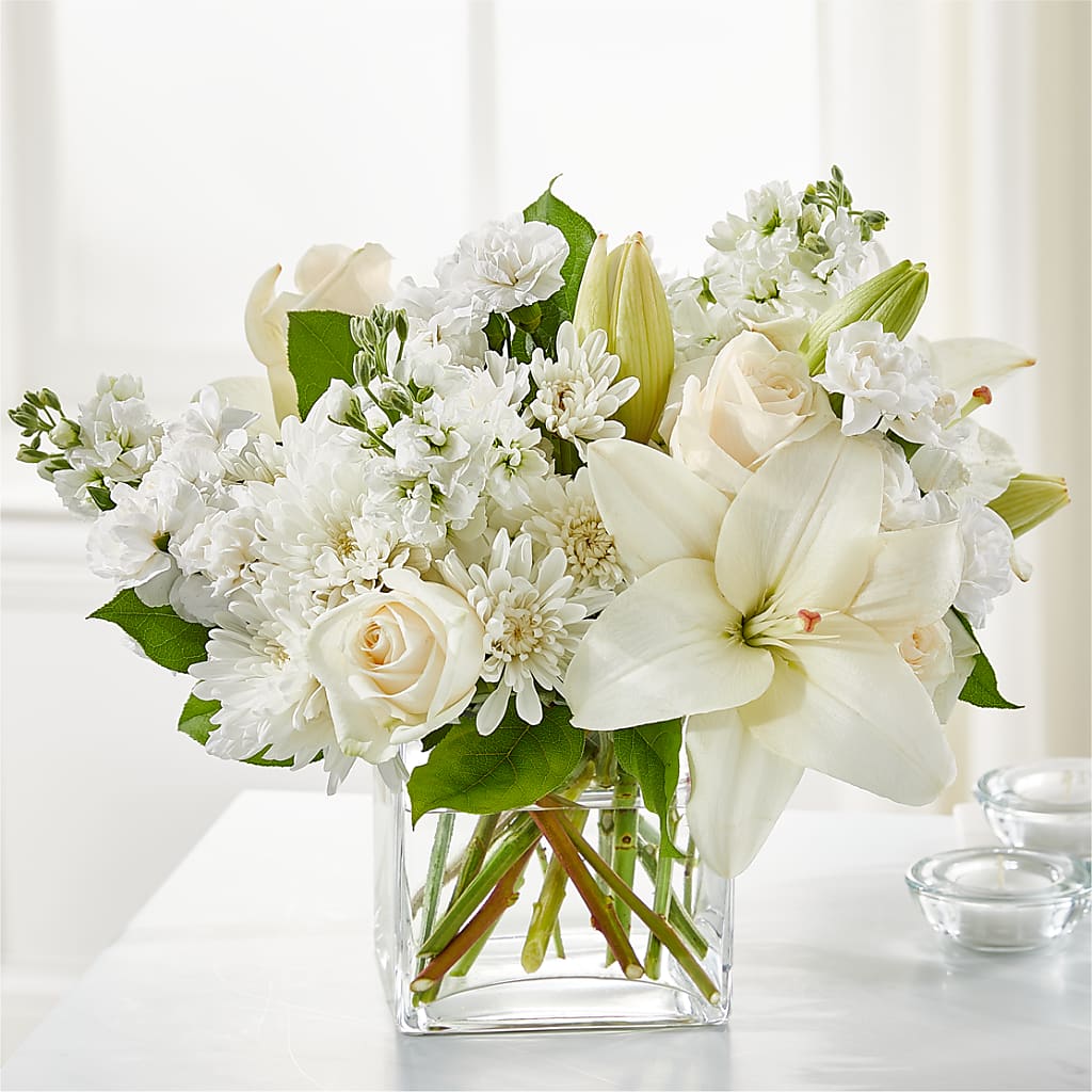 Gentle Breeze Bouquet – Carisma Florists, Mississauga ON
