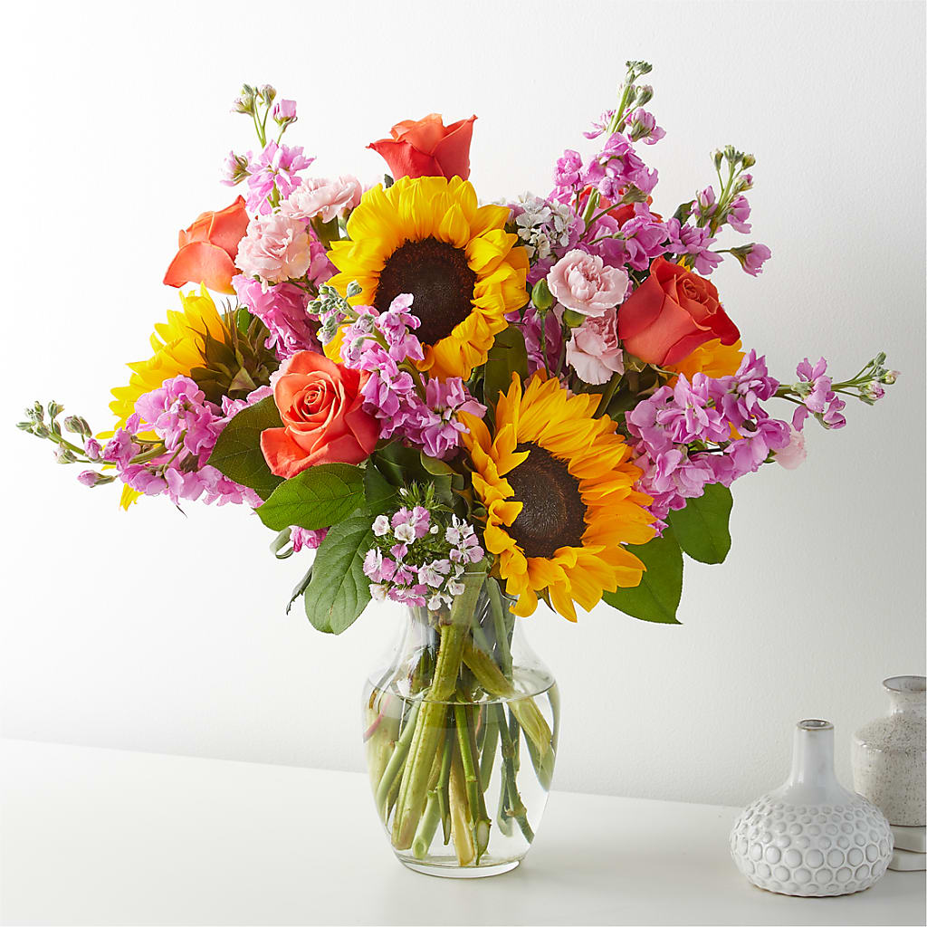 Yellow Brick Road Bouquet – Carisma Florists, Mississauga ON
