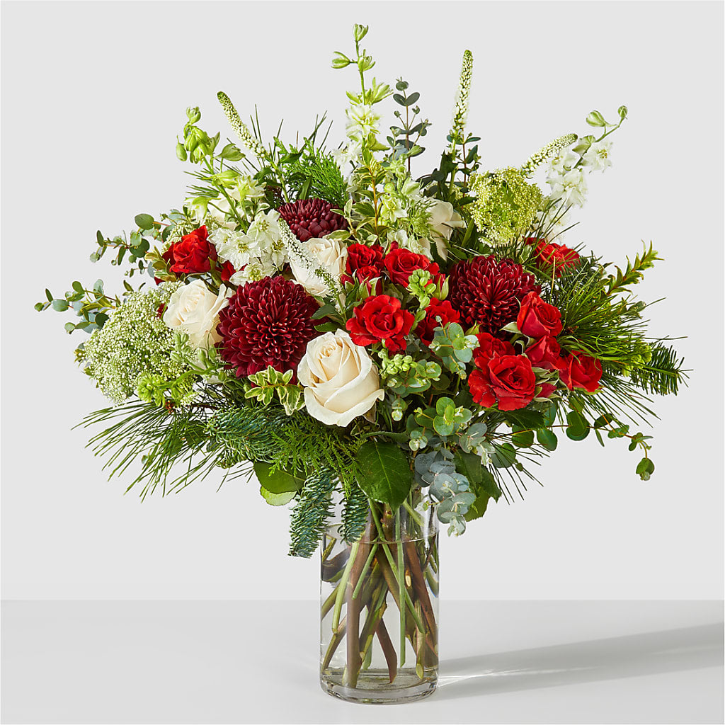 Favorite Traditions Bouquet – Carisma Florists, Mississauga ON