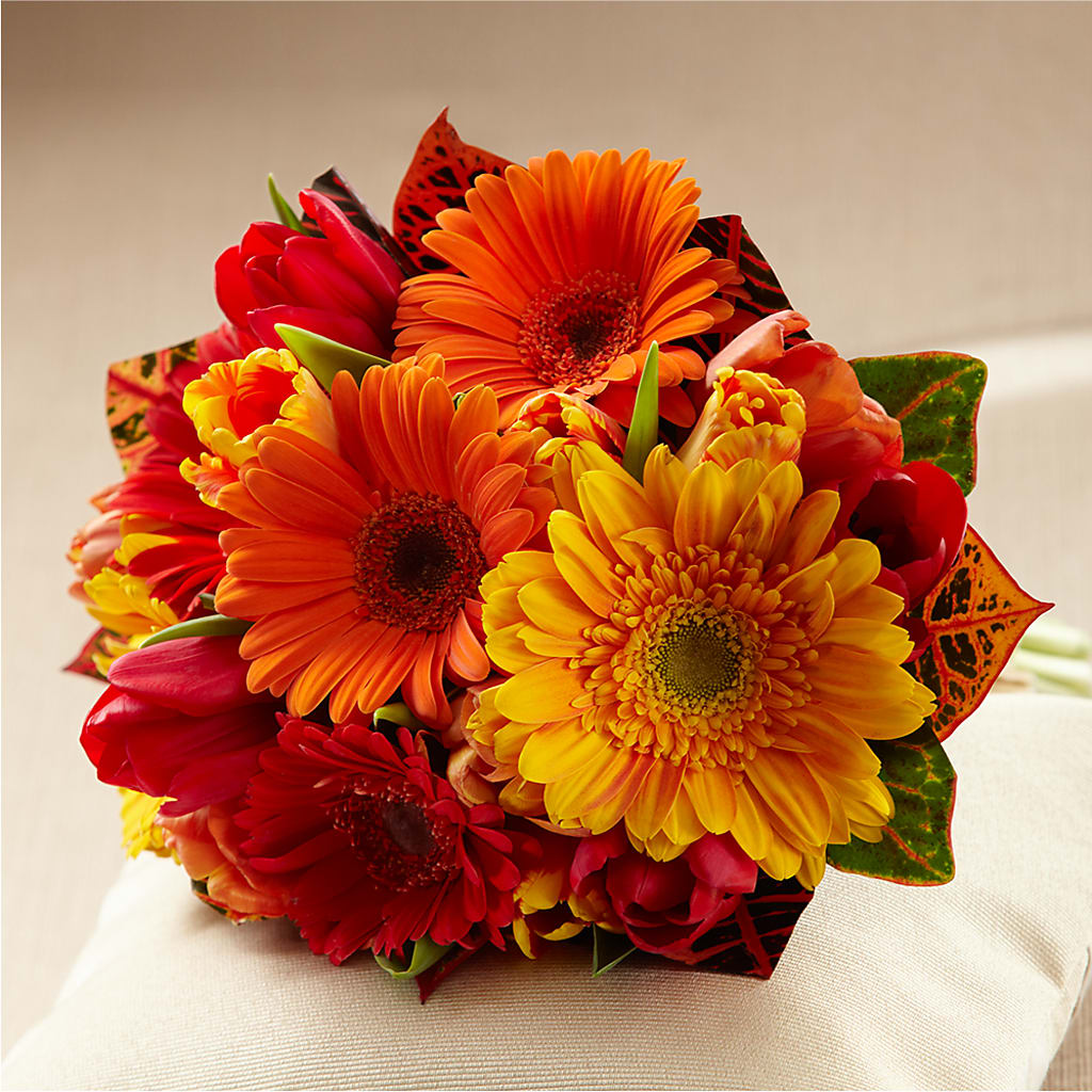 Sunglow Bouquet – Carisma Florists, Mississauga ON