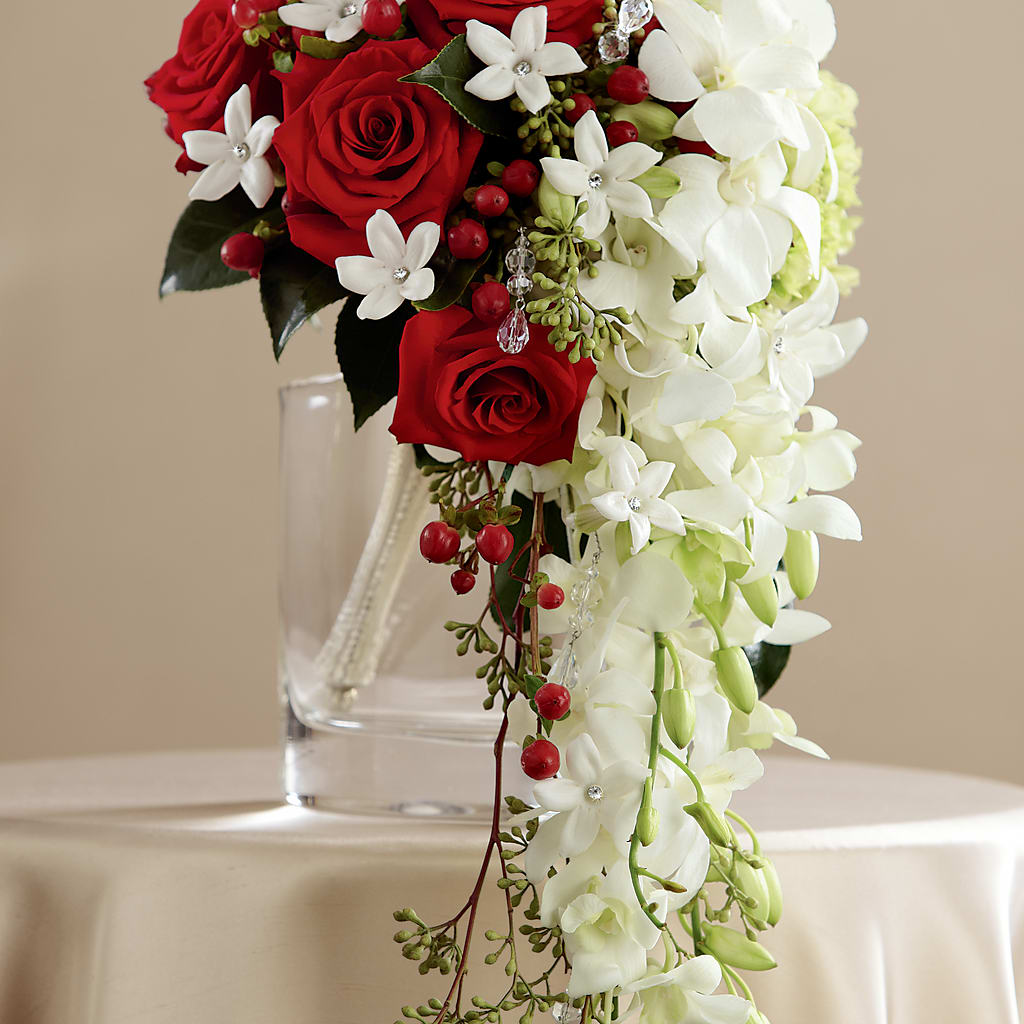 Here Comes the Bride Bouquet – Carisma Florists, Mississauga ON