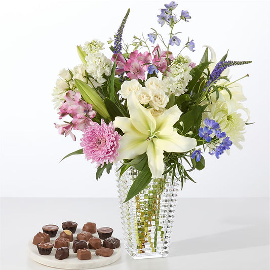 Winter Celebration Bouquet –  Carisma Florists, Mississauga ON
