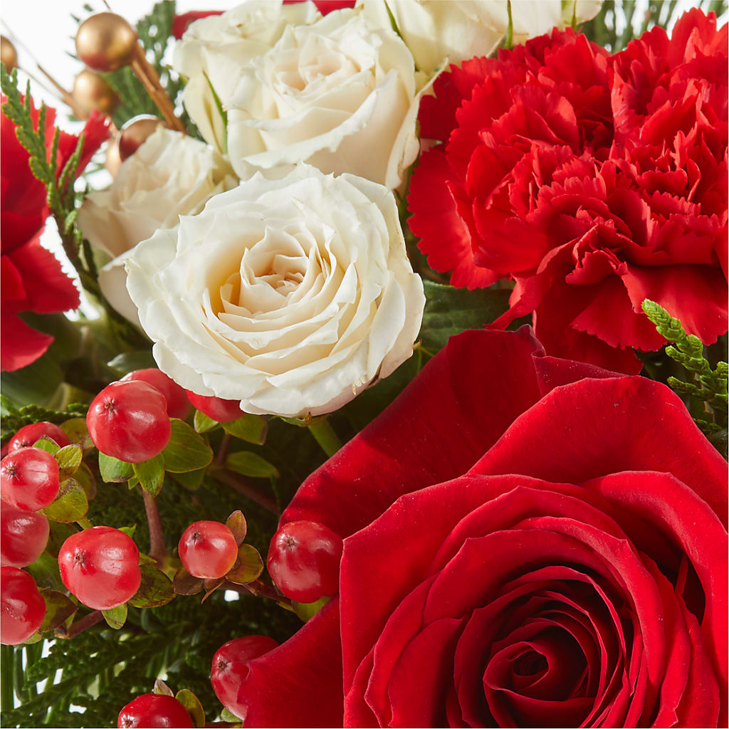 Gone Sledding Bouquet –  Carisma Florists, Mississauga ON