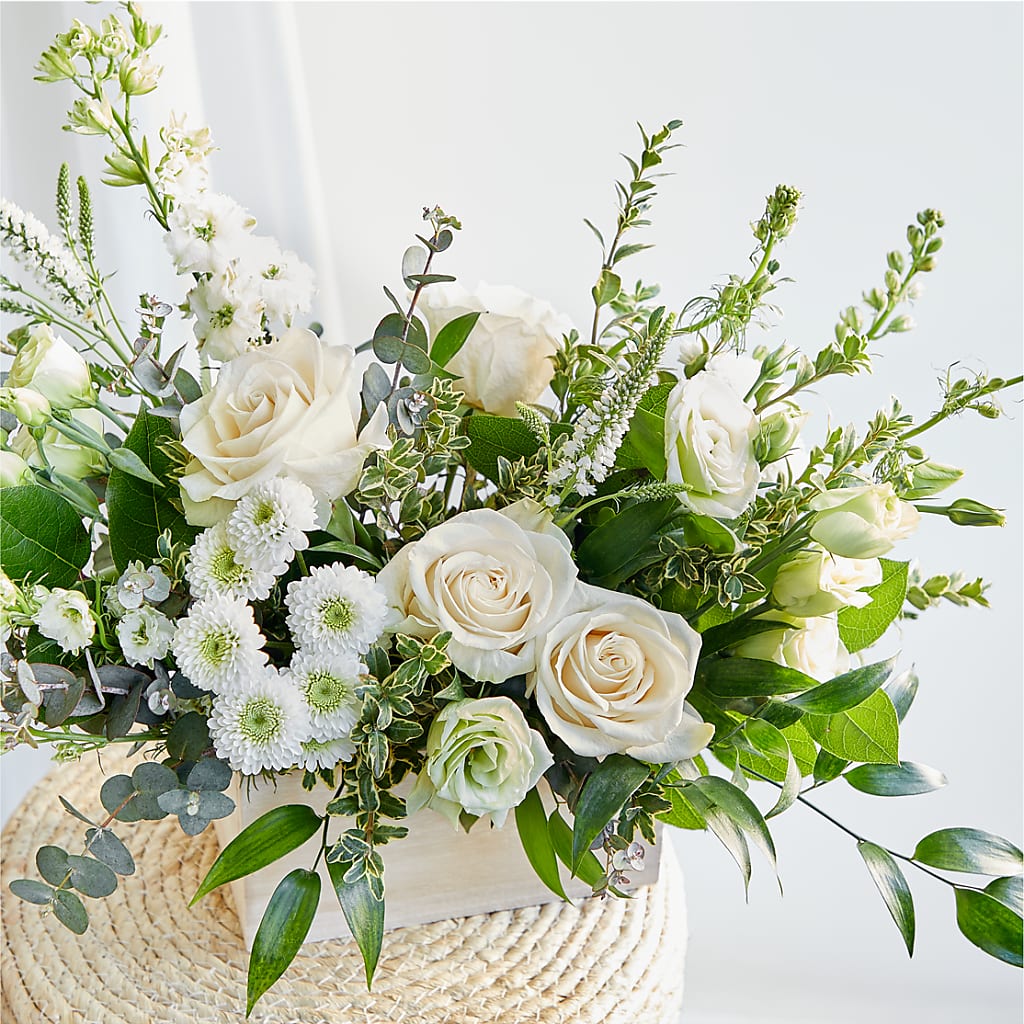 Cashmere Bouquet –  Carisma Florists, Mississauga ON