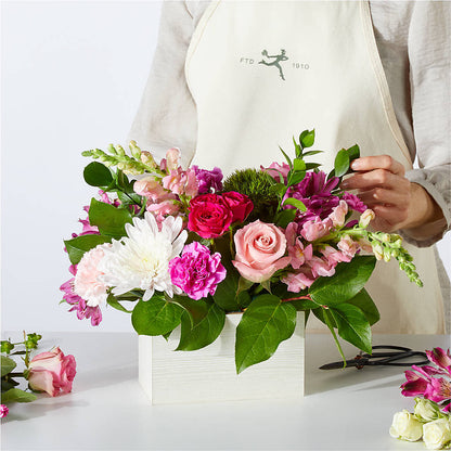 Sweetberry Box – A Florist Original –  Carisma Florists, Mississauga ON