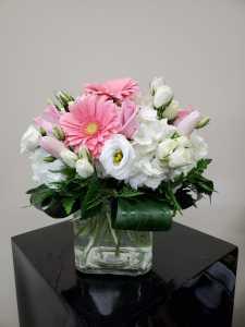 centrepiece 6 –  Carisma Florists, Mississauga ON