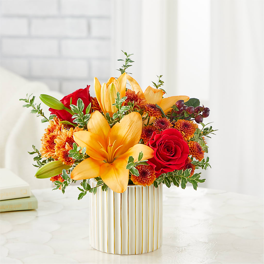 Scarlet Skies Bouquet –  Carisma Florists, Mississauga ON