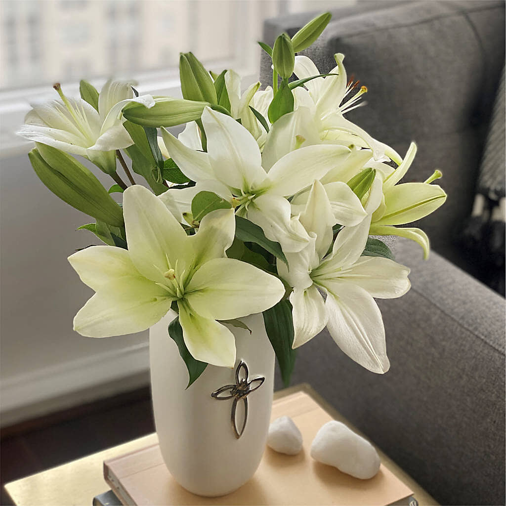 Faithful Blessings Bouquet –  Carisma Florists, Mississauga ON