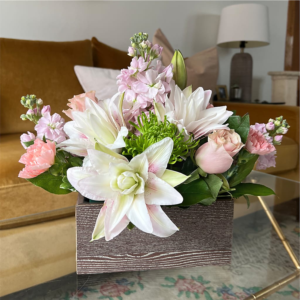 Beautiful Spirit Basket –  Carisma Florists, Mississauga ON