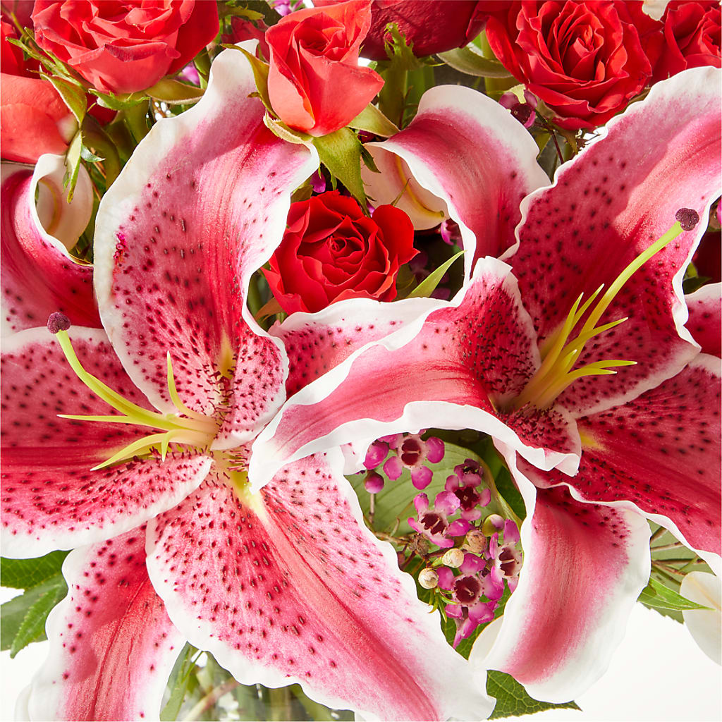 Match Made in Heaven Bouquet –  Carisma Florists, Mississauga ON