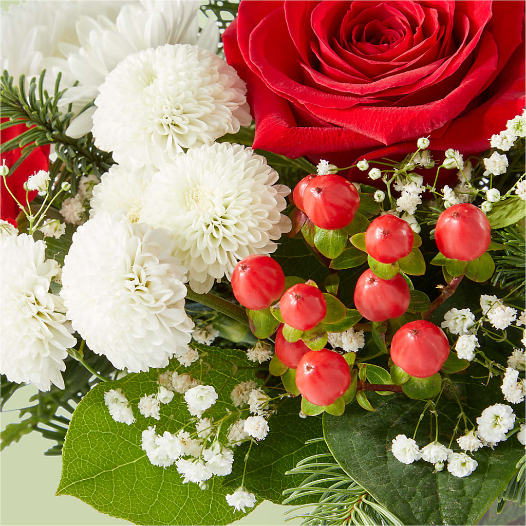 Chance of Flurries Bouquet –  Carisma Florists, Mississauga ON