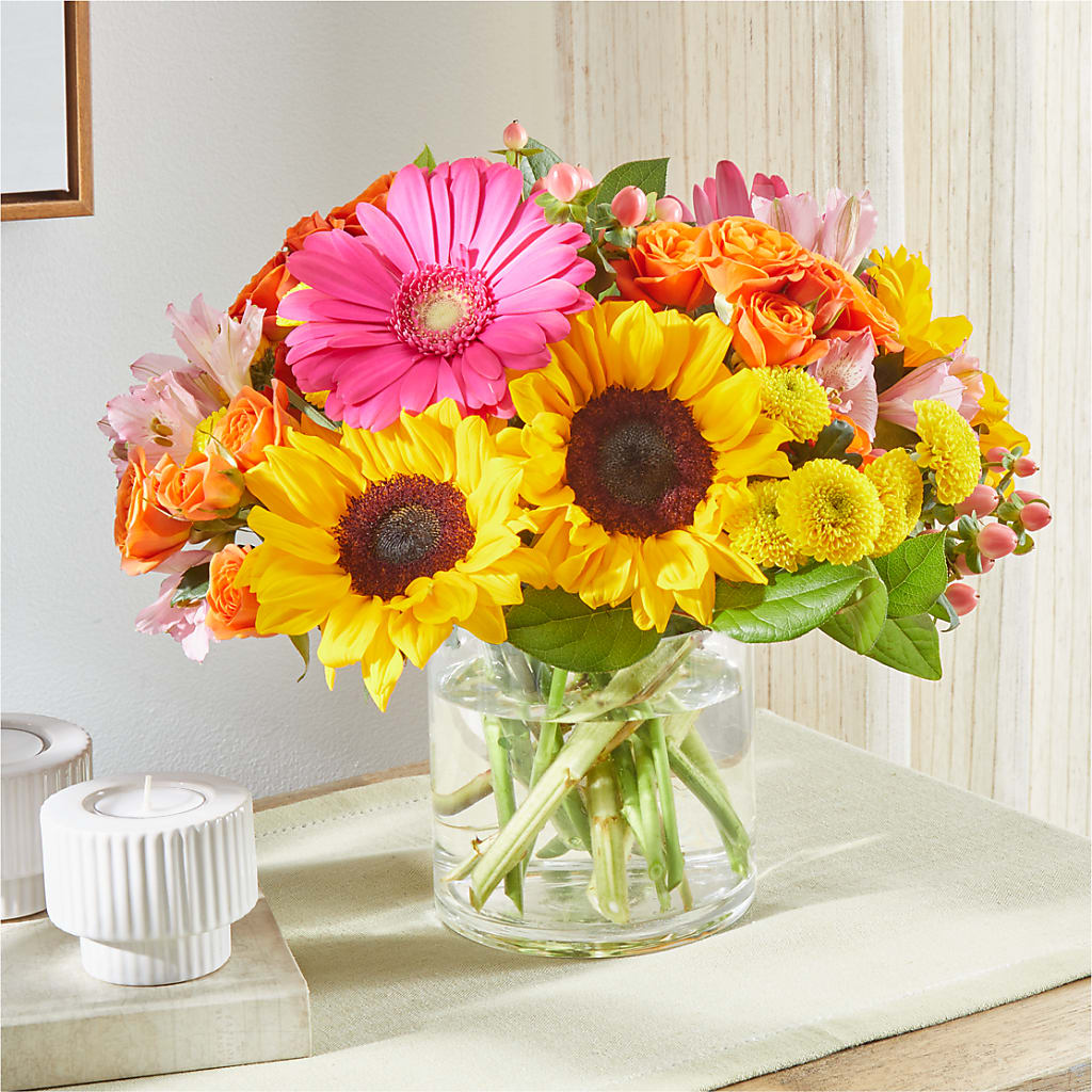 Beach Day Bouquet –  Carisma Florists, Mississauga ON