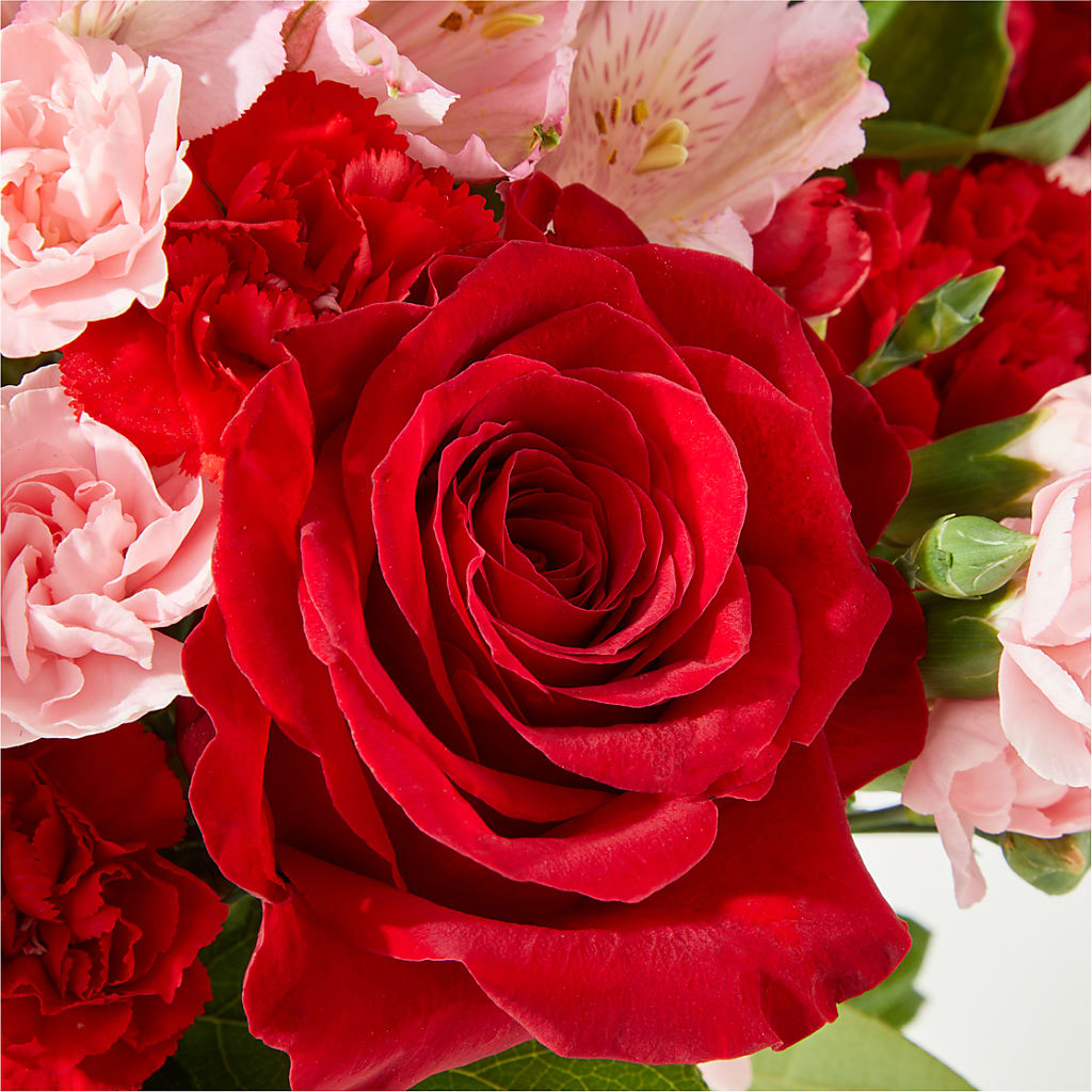 Candy Kisses Bouquet –  Carisma Florists, Mississauga ON
