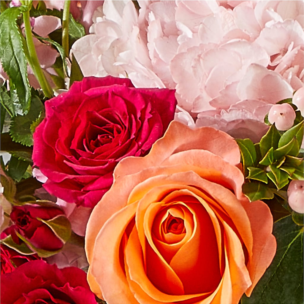 Glitz & Glam Bouquet –  Carisma Florists, Mississauga ON