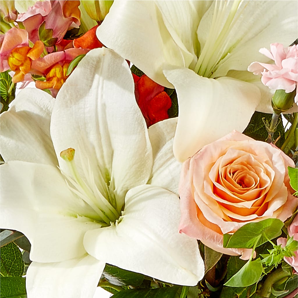 Grapefruit Splash Bouquet –  Carisma Florists, Mississauga ON