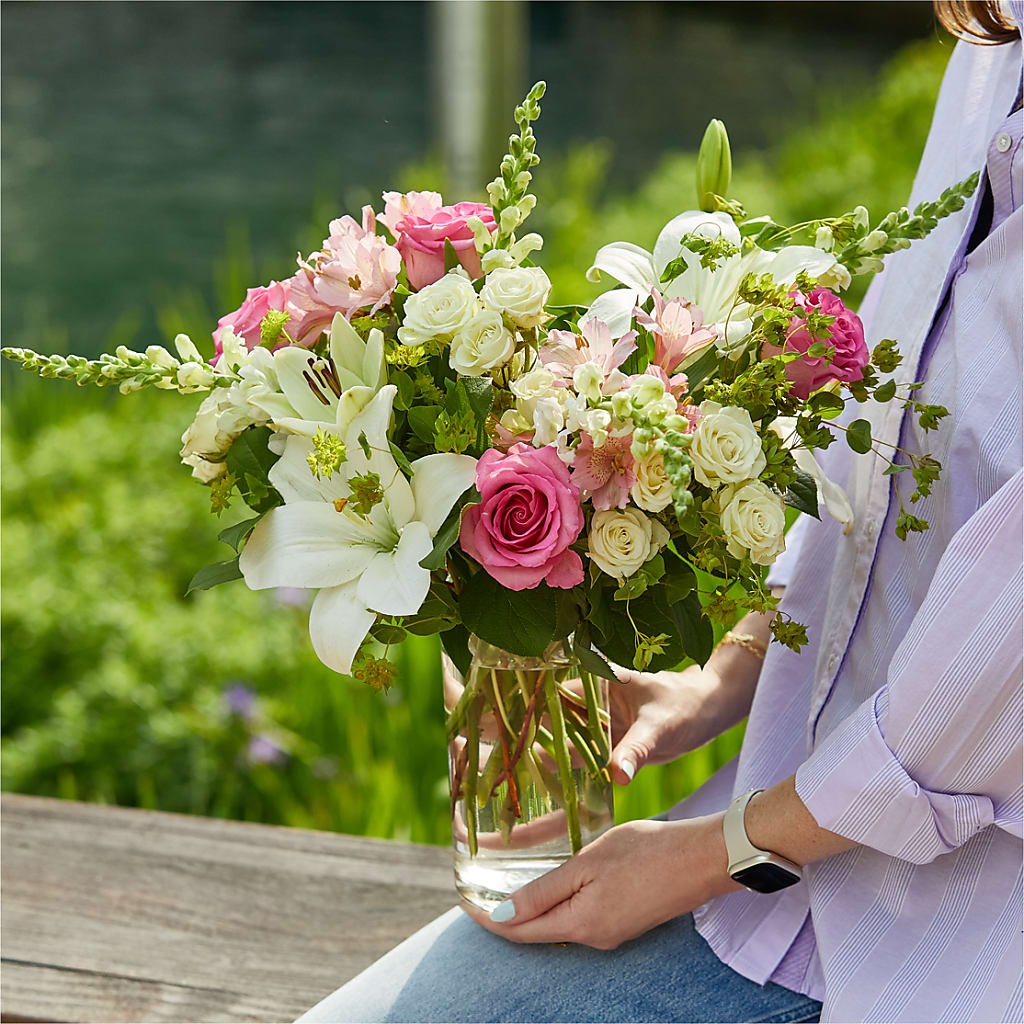 Fondly Bouquet –  Carisma Florists, Mississauga ON