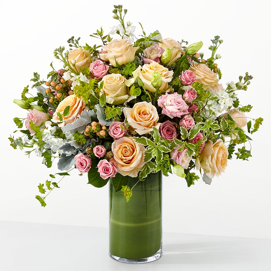 The Glamour Shot –  Carisma Florists, Mississauga ON